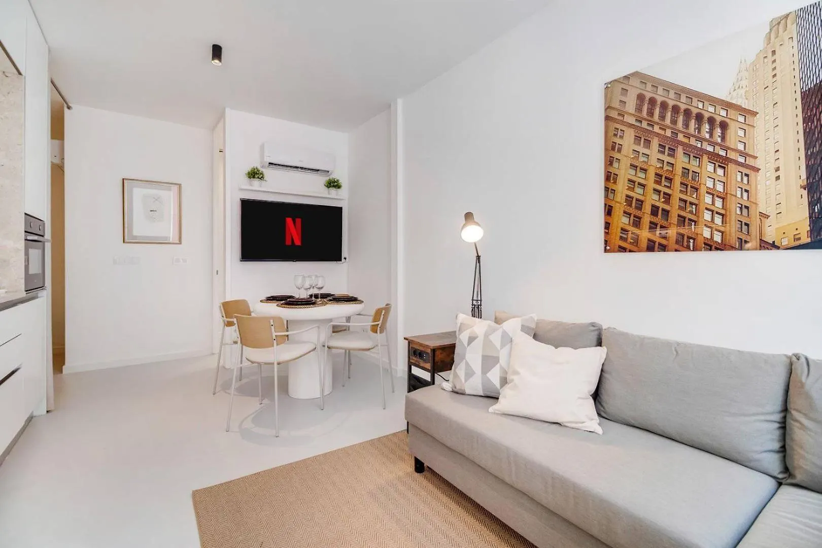 Cosy 1Br Renovated - Heart Of Santos | By Airnest Apartment Lisbon